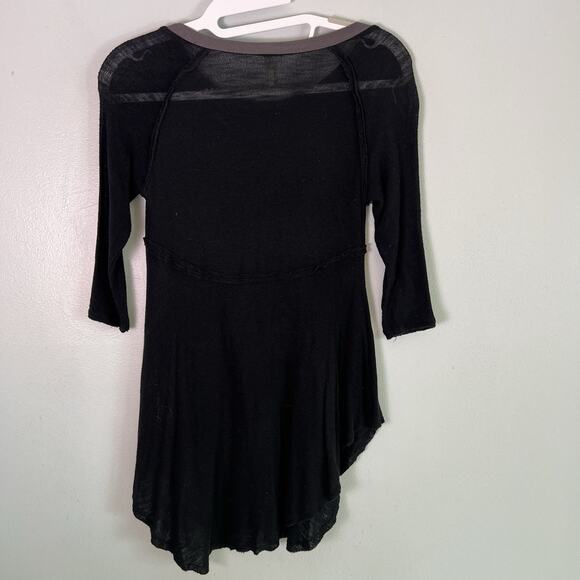 Intimately Free People Top/Sweater Women's Size XS Black w/Grey Collar Raw Hem - Picture 7 of 8